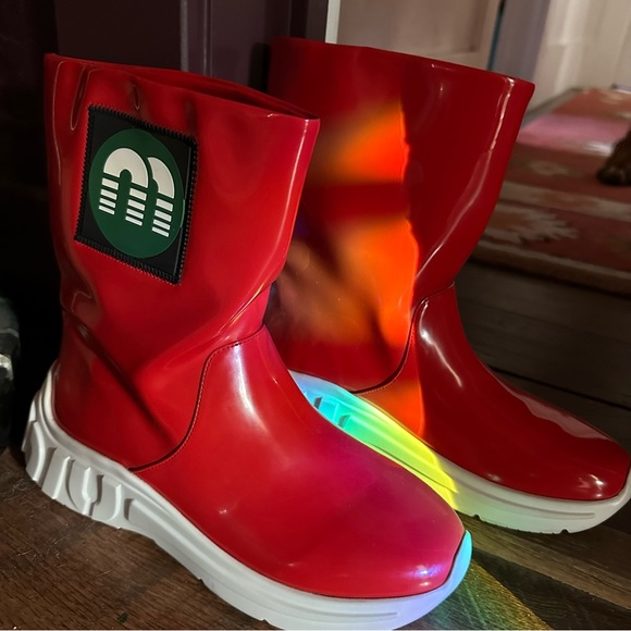 SOLD Miu Miu Vintage Red Rainboots - Picture 4 of 10